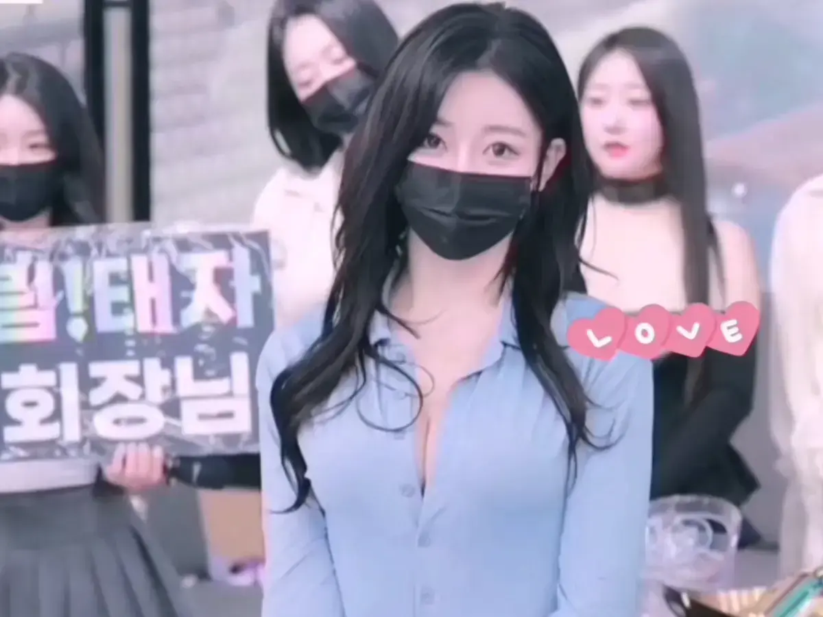 《BJ女团全员卸甲小黑屋》1080P高清无删减免费看-熊猫班卸甲jinricp第五季热舞-《韩国BJ舞团》燃爆无广告版