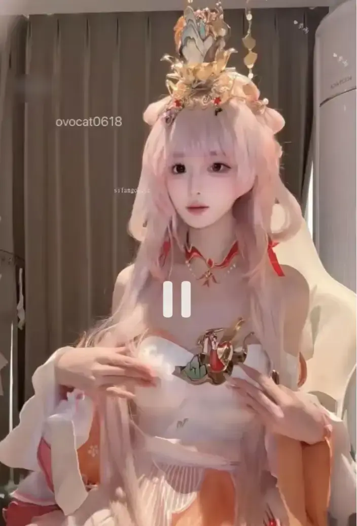 《季雨》来袭！cos女神季雨演绎国风COS，西施、白天鹅cosplay高清呈现，免费在线畅享原画质作品（持续更新）！