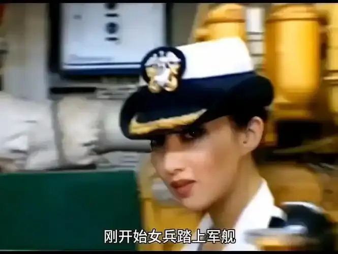 《军舰上的女兵》超清画质全片无广告播放-法国啄木鸟巅峰作品《军舰上的女兵》HDR高清无码在线看-2025获奖剧情新片完整版免费观看