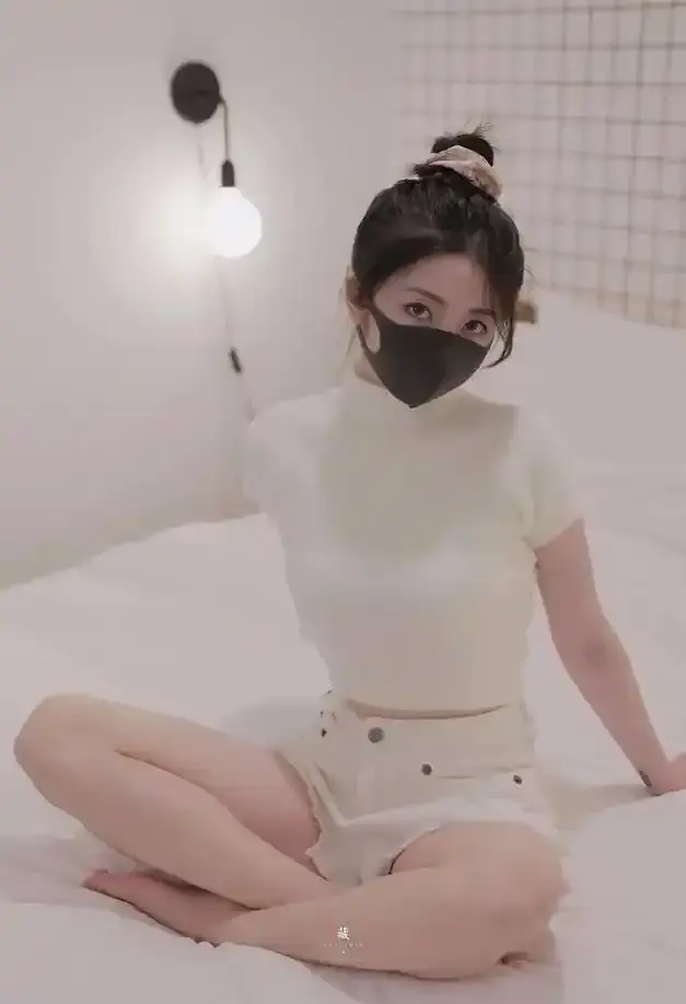 2025热门吃瓜《玩偶姐姐愚人节特辑可爱娃娃》免费观看完整版-HD中字全集在线播放_VS影院