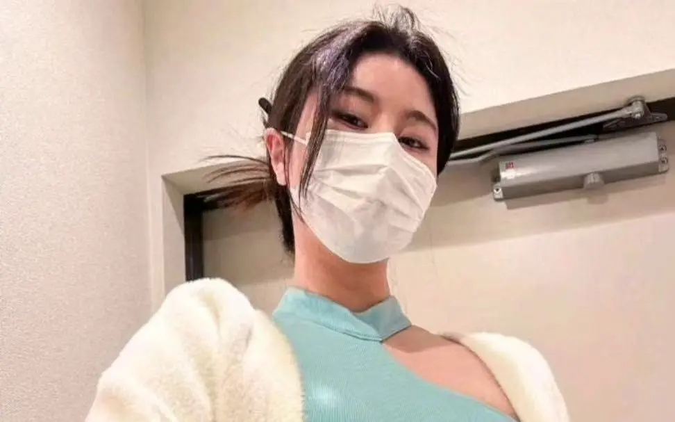 限时抢先看《OnlyFans每日大赛》徐雅完整版，无广告在线观看，OnlyFans每日大赛不容错过！