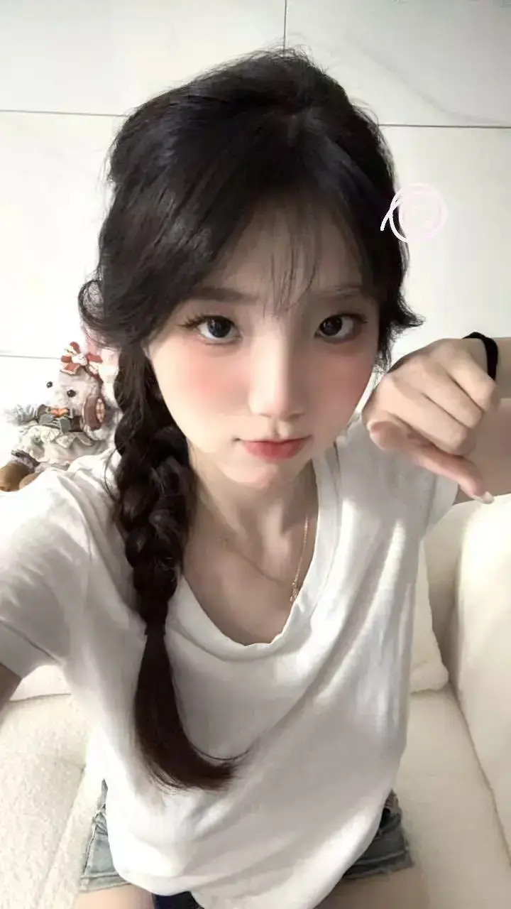 《女神Sunny77》塌房事件揭秘_蓝光画质免费畅看_女神Sunny77顶流网红风采_电梯战神精彩片段全收录-VS影院