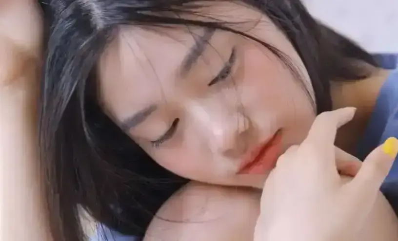 《美丽小蜜桃》未删减版HD中字高清完整版在线看-免费畅享《美丽小蜜桃》无广告体验