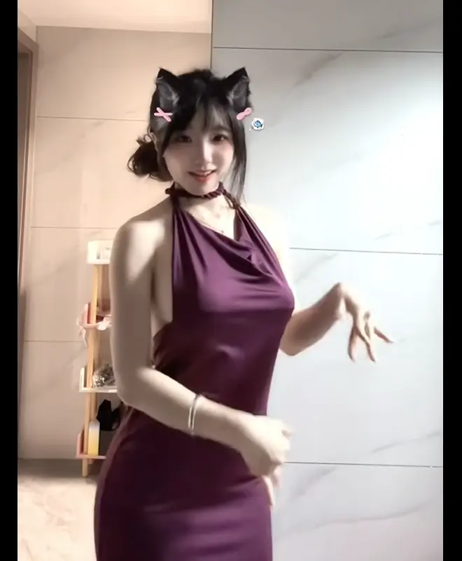4K蓝光超清_免费看《楼道女战神》与《拳击宝贝特辑》全系列_无删减无广告在线观看_这波影视资源超硬核